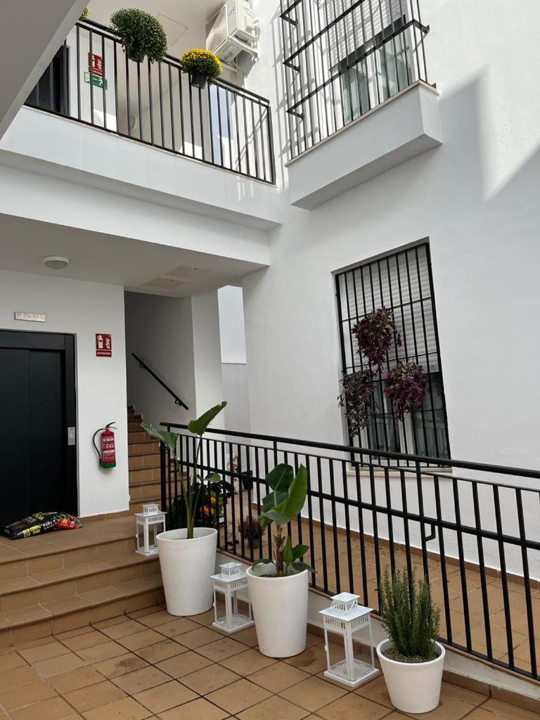Sherry Suites VI Apartamentos Parking Gratuito جيريز المظهر الخارجي الصورة
